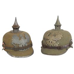 Militaria, 2 WW I era Prussian infantry helmets, pressed felt w/metal badges that read Mit Gott Fur 