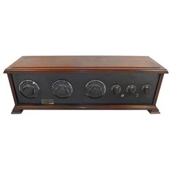 Radio, Heraldyne No. 1, nice rosewood/walnut case, mfgd by the Brenard Mfg Co.-Iowa City, IA, VG unt