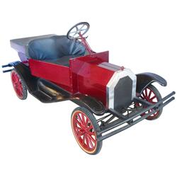 Model T gas-powered 5 HP motor car w/forward & reverse, wooden spoke wheels, used at Knotts Berry Fa