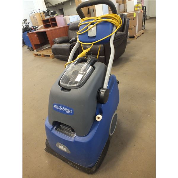Windsor Clipper Duo Carpet Cleaner