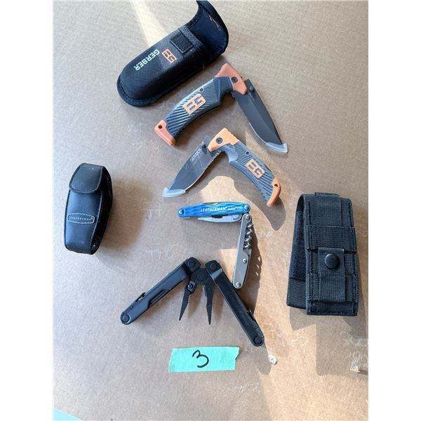 MIXED LOT OF GERBER KNIVES AND LEATHERMAN MULTITOOLS WITH POUCHES