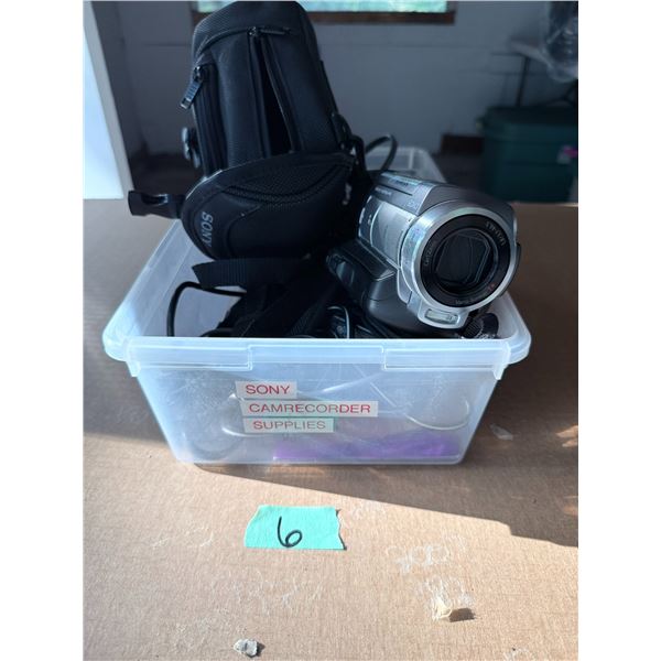 SONY HANDYCAM CAMCORDER WITH CASE AND ACCESSORIES LOT