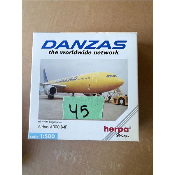 HERPA WINGS DANZAS AIRBUS A300-B4F 1:500 DIECAST MODEL AIRPLANE