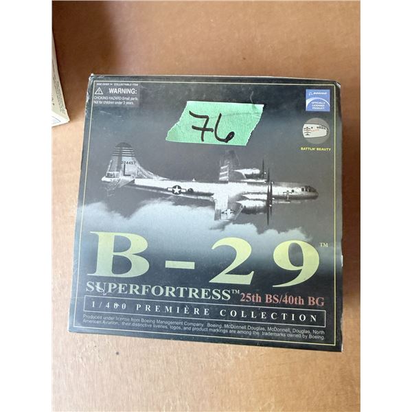 BOEING BATTL'N BEAUTY B-29 SUPERFORTRESS 1:400 DIECAST MODEL AIRPLANE