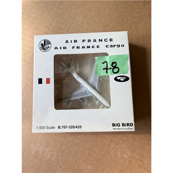 BIGBIRD AIR FRANCE CARGO B.707-320/420 1:500 DIECAST MODEL AIRPLANE