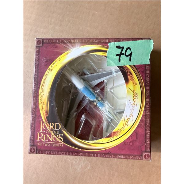 LORD OF THE RINGS THE TWO TOWERS DIECAST MODEL AIRPLANE
