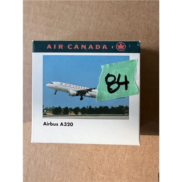 AIR CANADA AIRBUS A320 DIECAST MODEL AIRPLANE