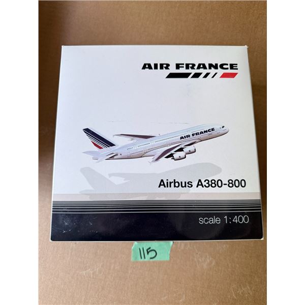 AIR FRANCE AIRBUS A380-800 SCALE 1:400 DIECAST MODEL AIRPLANE