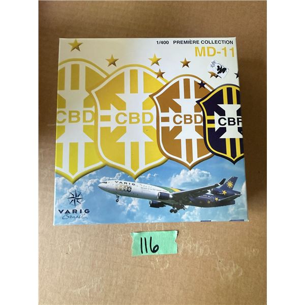 VARIG BRASIL MD-11 1:400 DIECAST MODEL AIRPLANE
