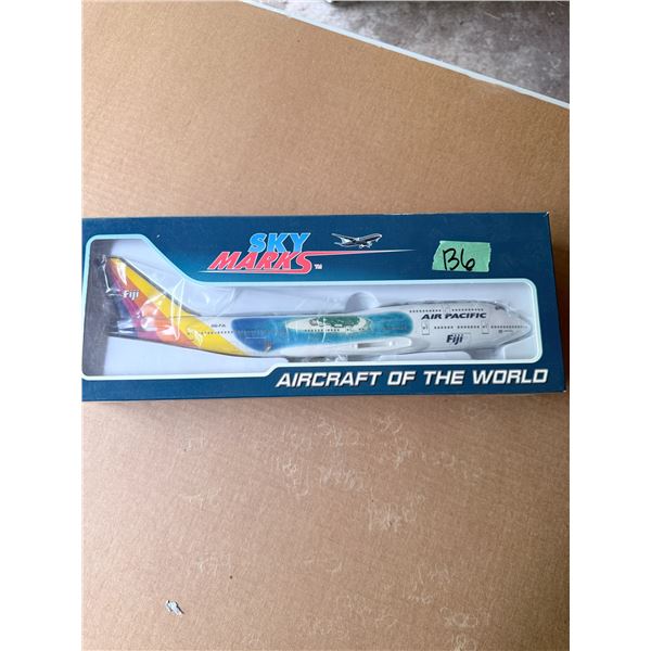 SKY MARKS AIR PACIFIC FIJI DIECAST MODEL AIRPLANE BNIB