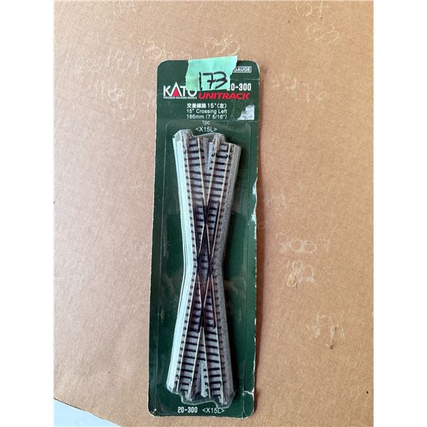 KATO UNITRACK 20-300 15° CROSSING LEFT TRACK PIECE MODEL TRAIN TRACK