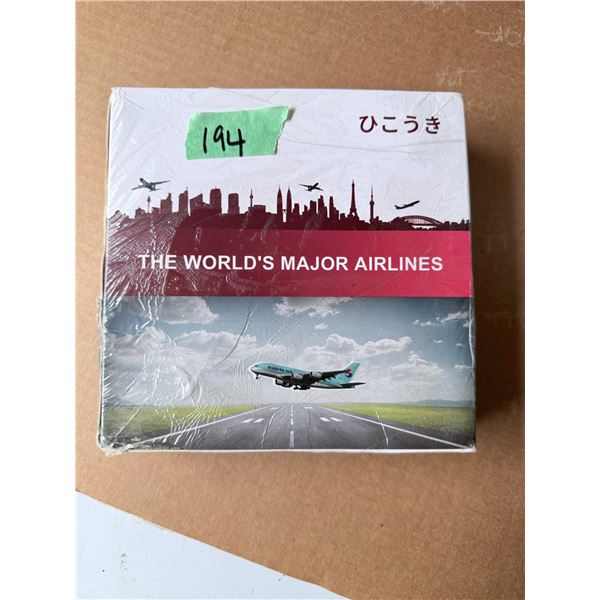 KOREAN AIR DIECAST MODEL AIRPLANE