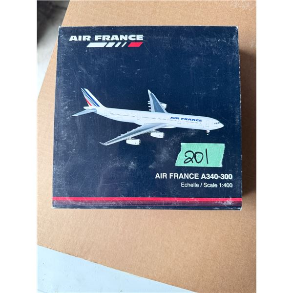 AIR FRANCE A340-300 1:400 DIECAST MODEL AIRPLANE