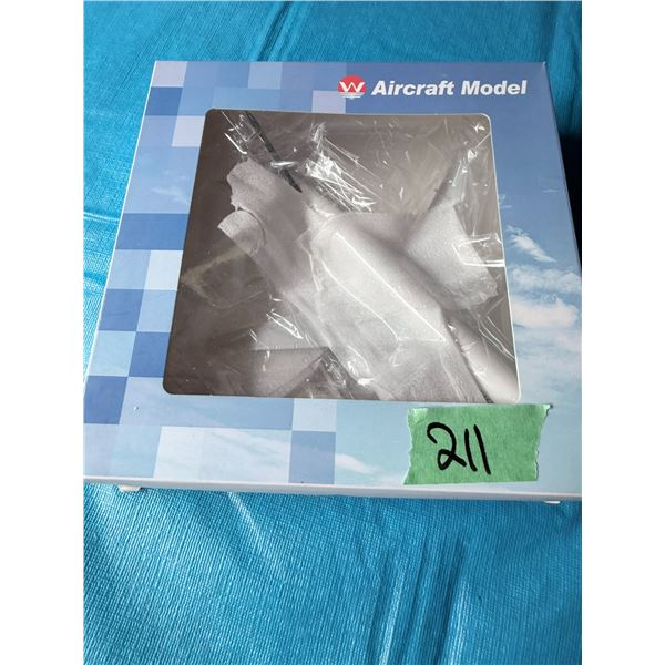 AIRCRAFT MODEL DIECAST MODEL AIRPLANE
