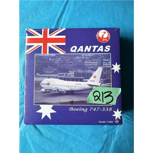 QANTAS BOEING 747-338 1:500 DIECAST MODEL AIRPLANE