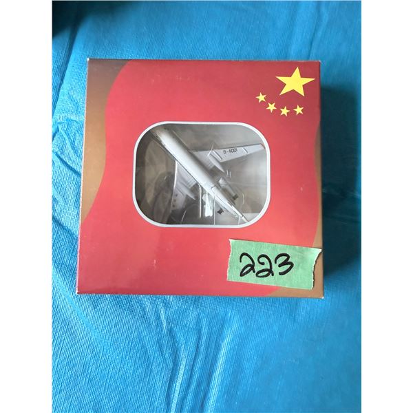 THE GREAT AIRLINES OF CHINA 1:400 DIECAST MODEL AIRPLANE