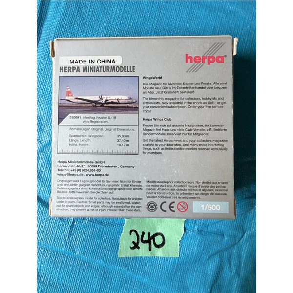 HERPA INTERFLUG ILYUSHIN IL-18 1:500 DIECAST MODEL AIRPLANE