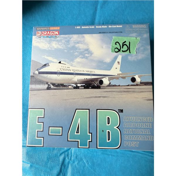 DRAGON WINGS E-4B ADVANCED AIRBORNE NATIONAL COMMAND POST 1:400 DIECAST MODEL AIRPLANE