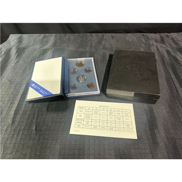 1992 Royal Canadian Mint Proof Coin Set with Case and Specifications