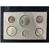 Image 2 : 1969 Canada Coin Set with Six Coins in Cardboard Holder