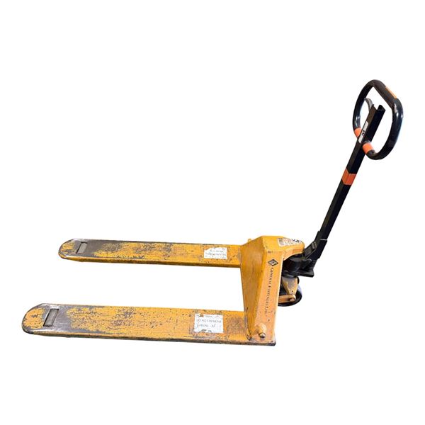 L1 - Pallet Jack - Good working condition