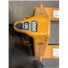 Image 4 : L1 - Pallet Jack - Good working condition