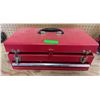Image 3 : L1 - Red Portable Metal Tool Box, H7" x W17"