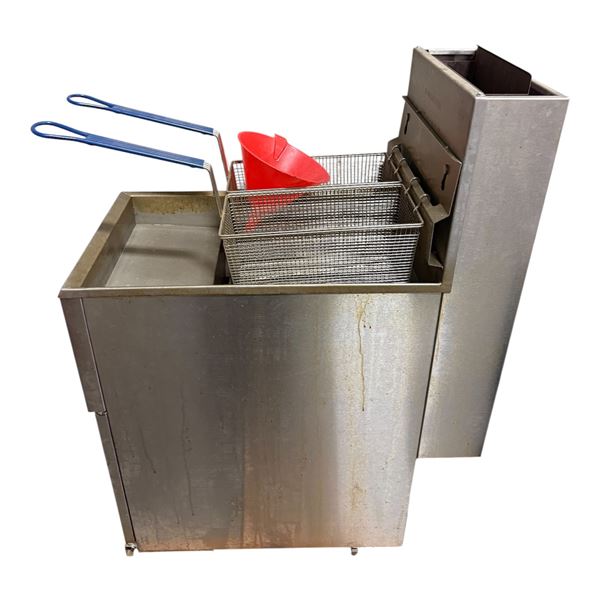l1 - Pitco Stainless Steel Commercial Deep Fryer