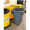 Image 2 : L2 - 3pc Group - Uline Rolling Garbage cans