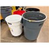 Image 2 : L2 - 4pc Group - Uline Rolling Garbage cans