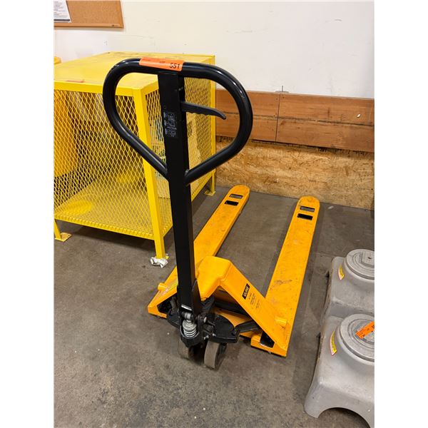 L2 - Uline H-1043 Manual Pallet Jack - 5,500lb Capacity