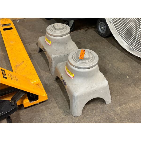 L2 - 2pc - Jackpoint Cast Aluminum Jack Stands - 4000lb Capacity
