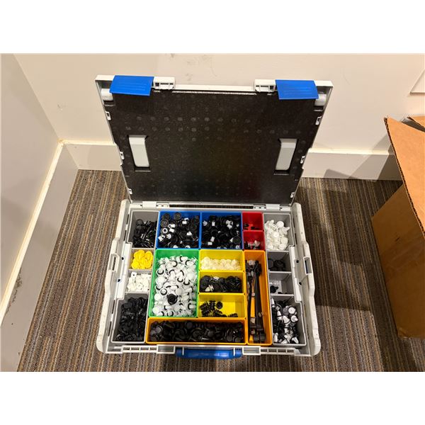 L2 - Plastic Pop Rivet Organizer Case w/ Poop Rivets (Various Sizes)