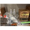 Image 1 : L2 - Group - Spray Bottles & Squigees