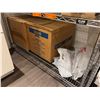 Image 1 : L2 - Shelf - Uline Universal Cleaning Pads & Coat Hangers