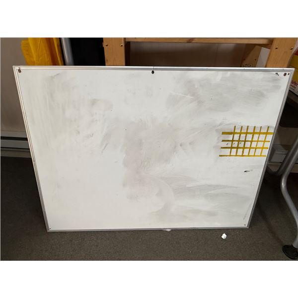 L1 - Group of 4 - Shelf (64x31"), White Board (36x48"), Clothing Rack, Bin