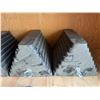 Image 2 : L1 - 4-Pcs Heavy-Duty Rubber Wheel Chocks