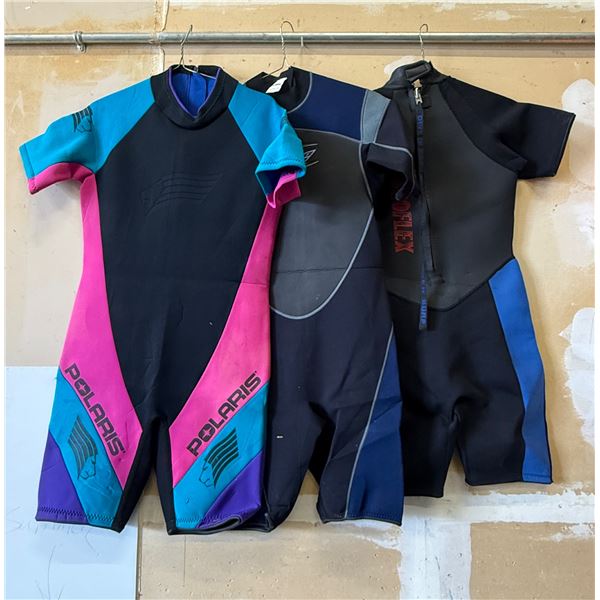 L1 - Assorted 3-Pcs Shorty Neoprene Diving Wetsuits and Pair of Body Glove Swim Fins