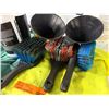 Image 4 : L3 - Car Detailing Station - includes Built-in Power Outlets Rolling Cart / Microfiber Cloths / Brus