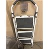 Image 3 : L3 - Group of Floor-Stand Industrial Fan & 3-Tiers Step Ladder