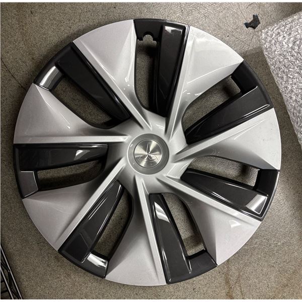 L3 - NEW Tesla 4-pcs 19-inch Gemini Aero Wheel Cover/Hubcap (2020–2024, Model Y) - R.V. $24