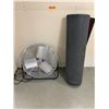 Image 1 : Group of TPI Industrial Fan & Carpet