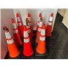 Image 1 : L2 - 10pc - 36" Tall Safety Cones