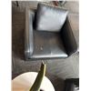 Image 3 : L2 - 5pc - (x3) Black Leather Chairs, End Table & Plant