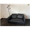 Image 1 : L2 - 2pc - Black Leather Couch & Standing Light