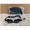 Image 1 : Pair Of Swimming Goggles