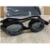 Image 2 : Pair Of Swimming Goggles