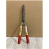Image 1 : Hedge Shear