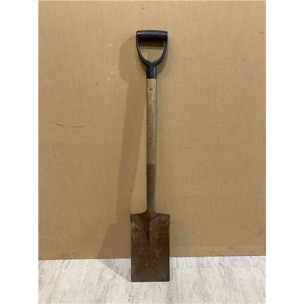 D-Handle Square Point Drain Spade / Trenching Shovel