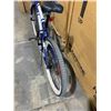 Image 7 : Vintage Toronto Maple Leafs Cruiser Bicycle